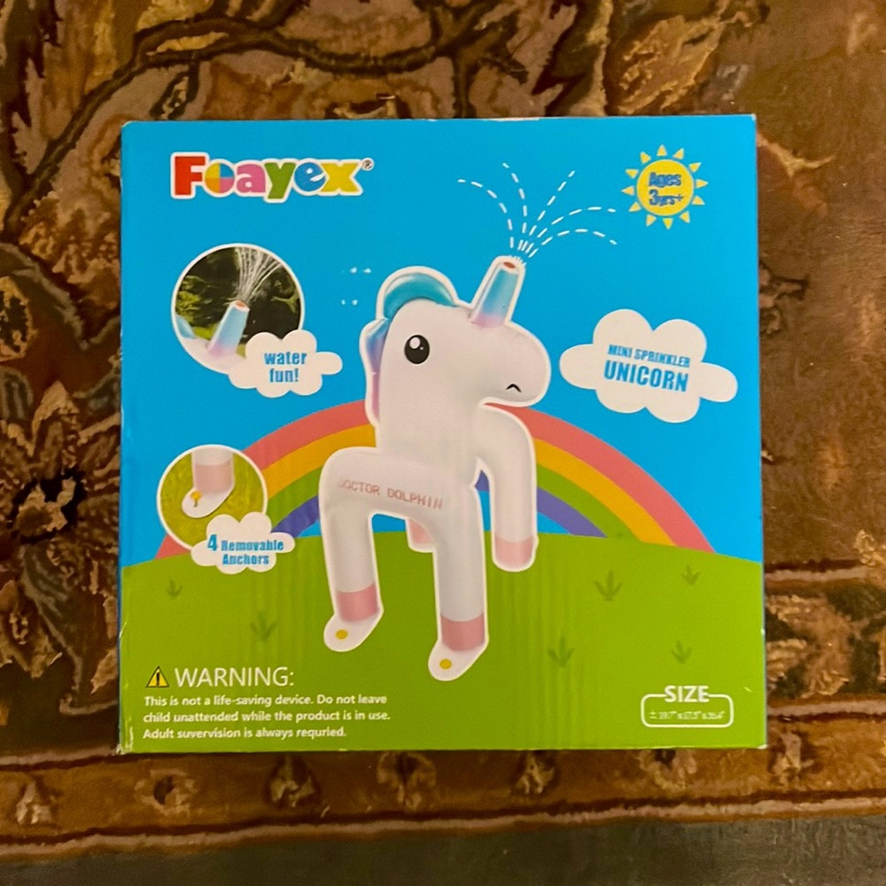 NWT Doctor Dolphin mini sprinkler Unicorn